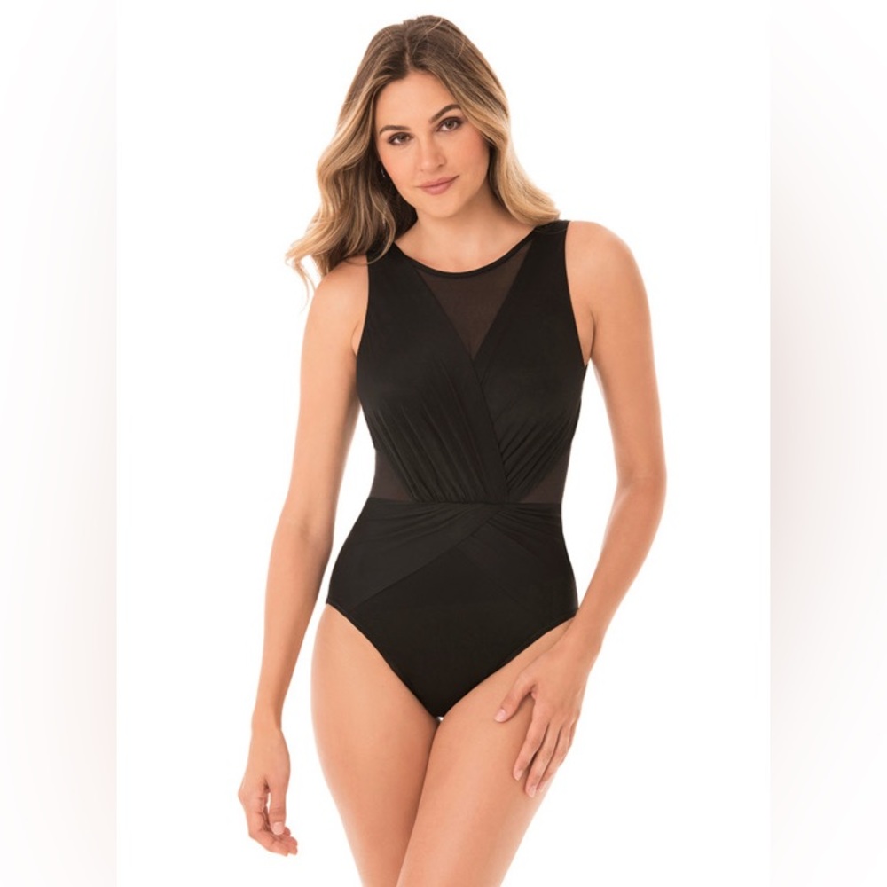 Miraclesuit Illusionist Palma in Black Size 22W New with tag